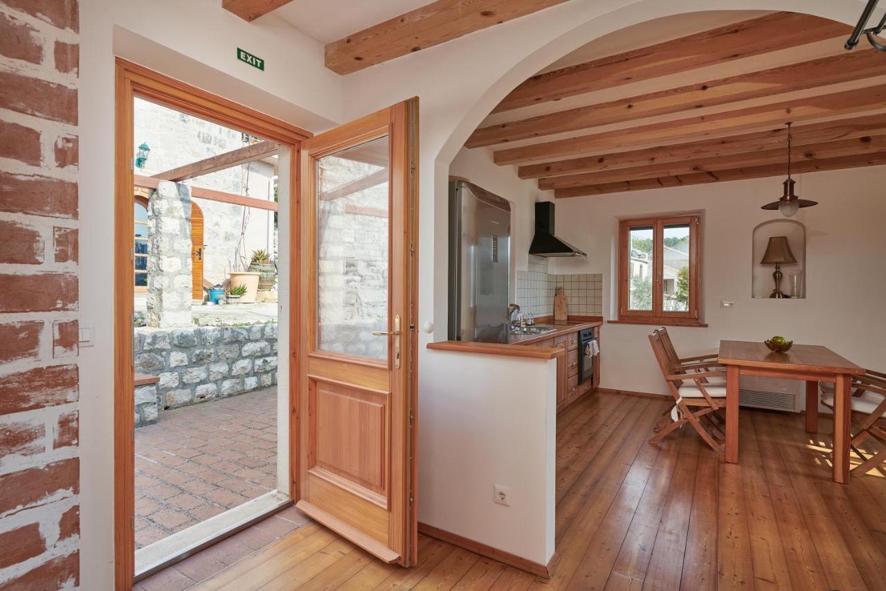 Park Cottage Govedari Exterior photo